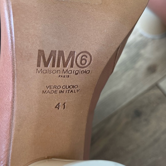 Maison Margiela leather nude light brown soft booties - Picture 4 of 11